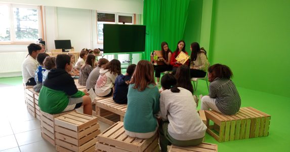 Institututik Bordarira ipuin kontalari
